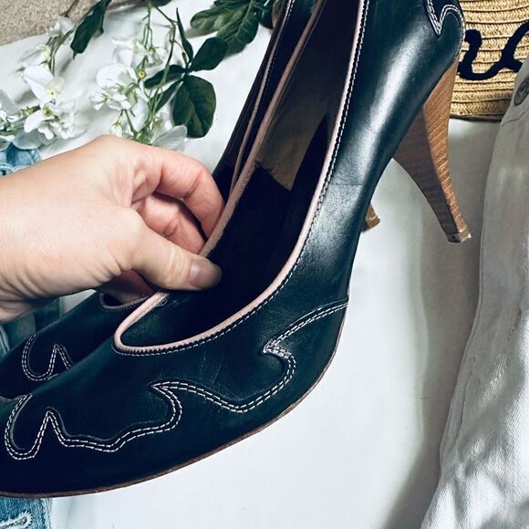 Vintage Romanelli Made in Italy black/pink leather scalloped detail pinup heels - Picture 10 of 10